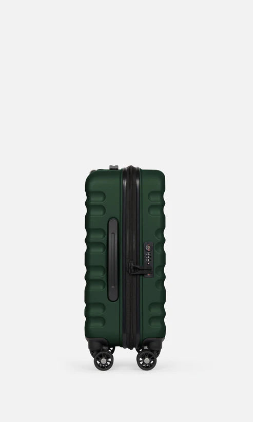 Antler Clifton 56cm Small Suitcase