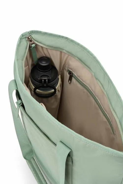 American Tourister - URBAN GROOVE 15.6” LAPTOP TOTE BAG
