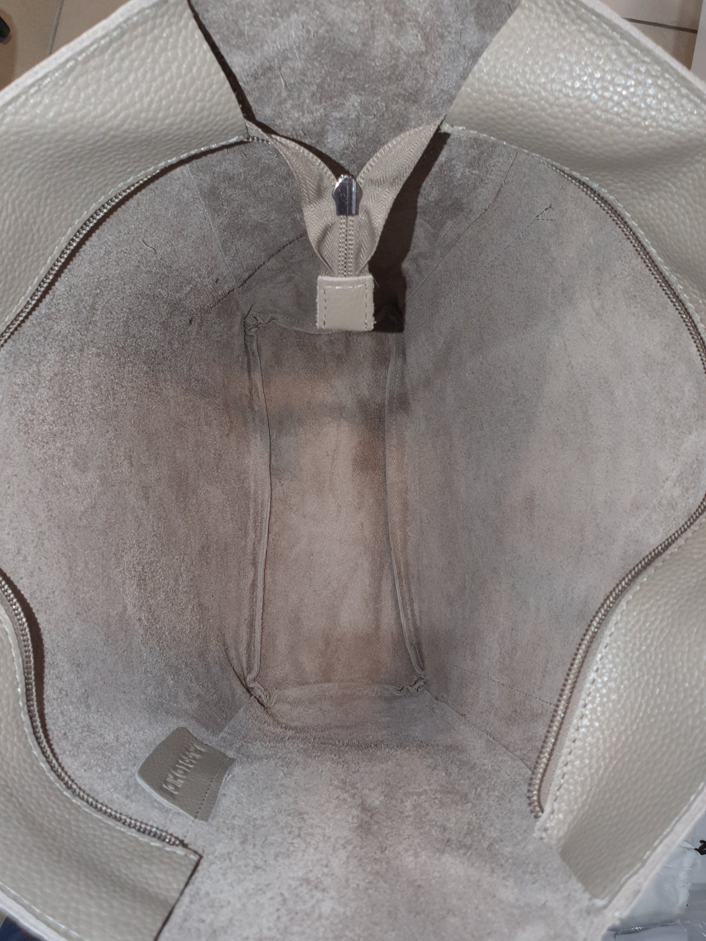 Rugged Hide RH-4914 Laurel Leather Shopper Bag