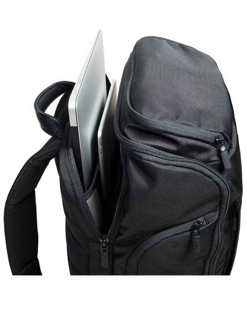 Victorinox Altmont 3.0 Professional - Fliptop Laptop Backpack - Black