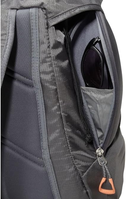 Thule EnRoute Mosey Daypack for 15-Inch Mackbook Pro and 10-Inch Tablets