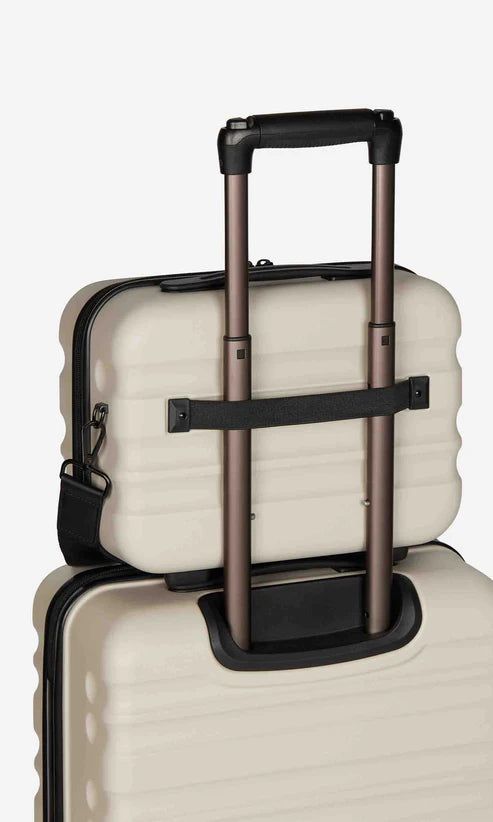 ANTLER CLIFTON VANITY CASE Rainbow Bags