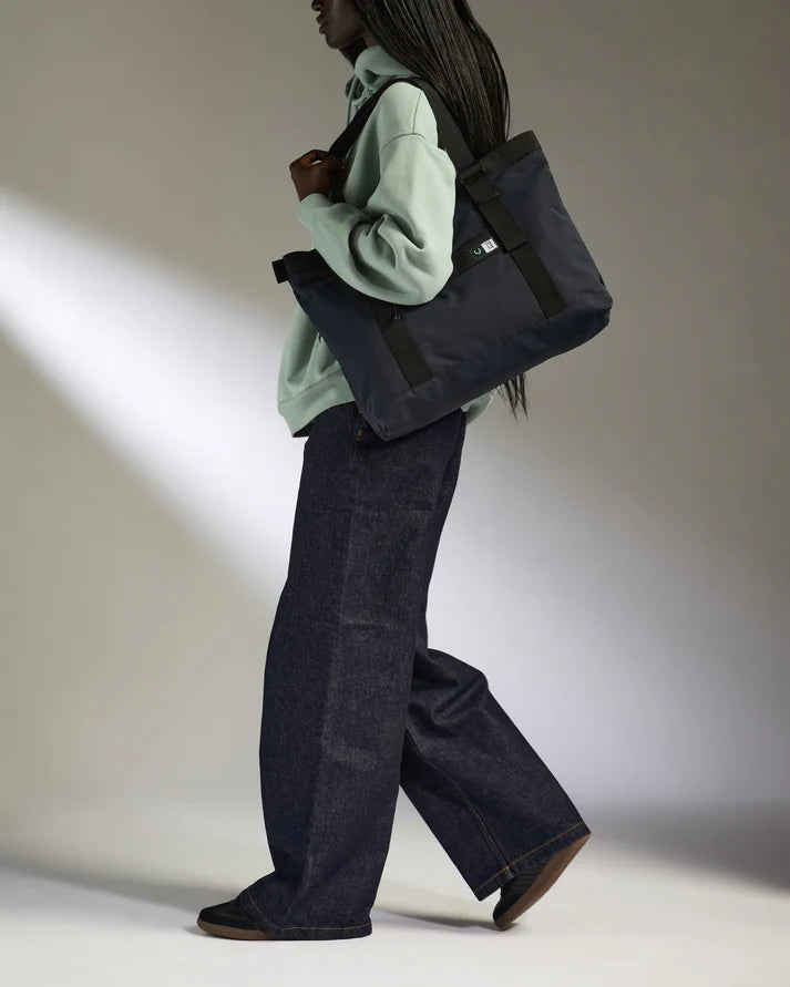 Antler - Essential Tote Bag in Navy