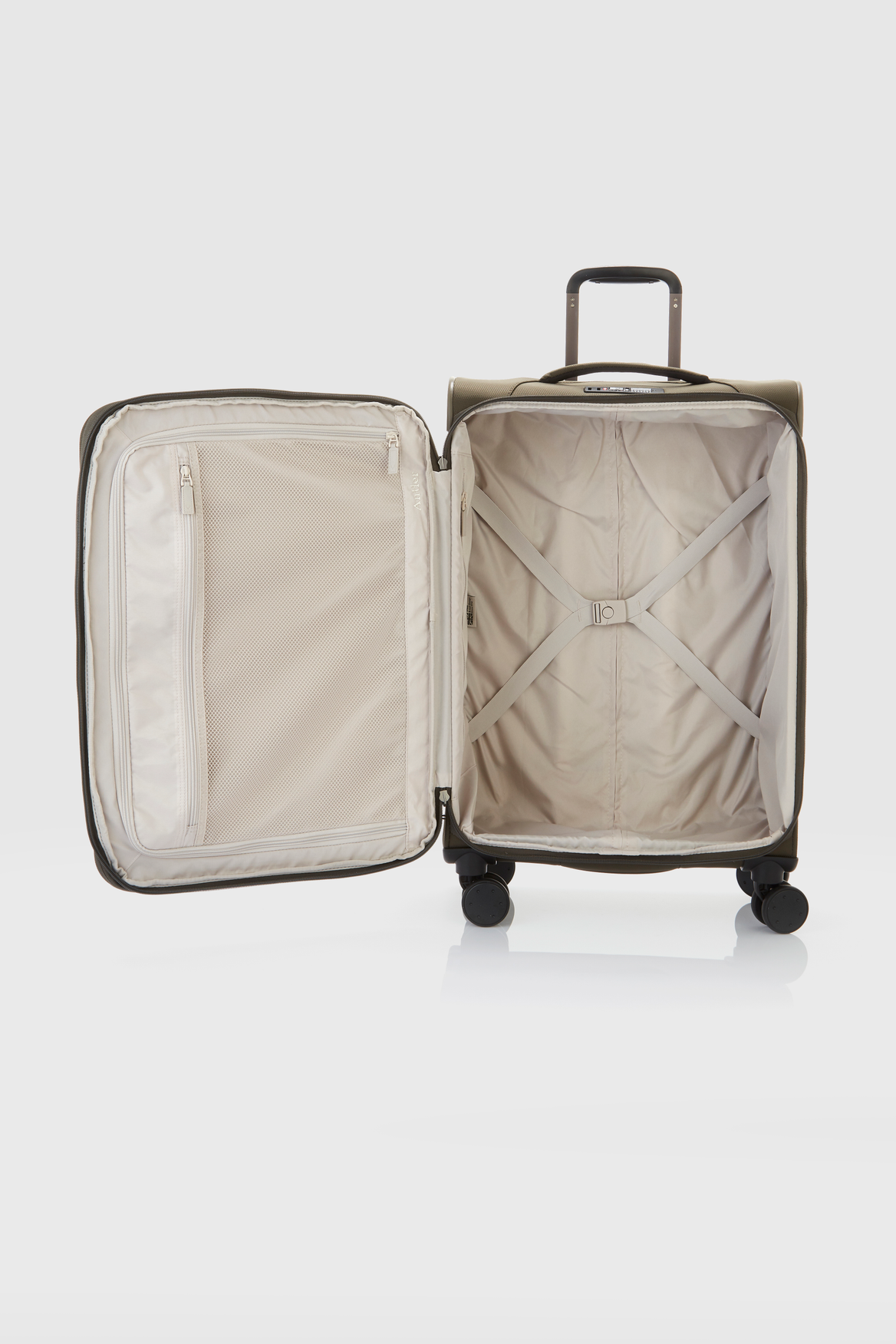 Antler Prestwick 80cm Suitcase - rainbowbags