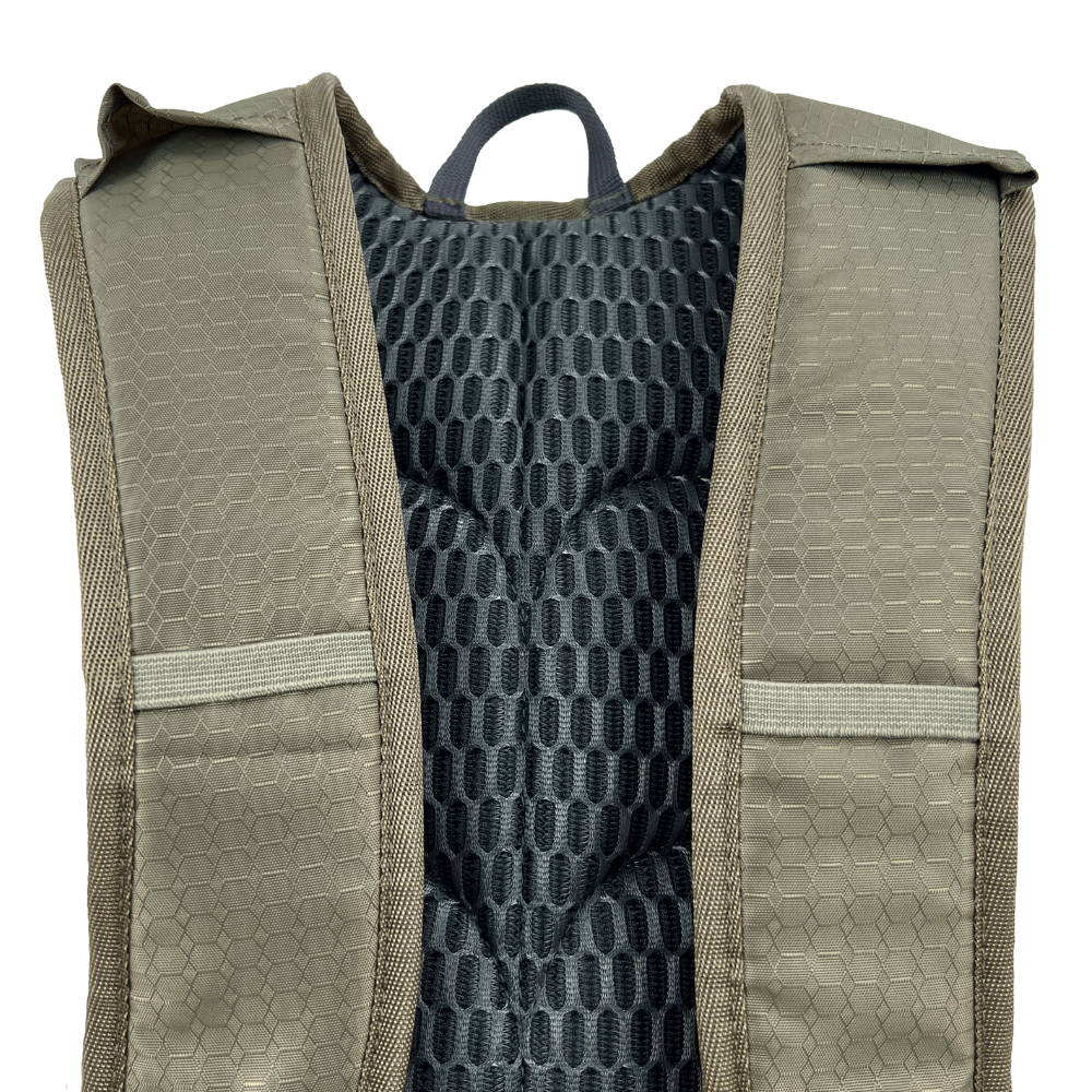 BlackWolf Tomaree - 12L DayPack - rainbowbags