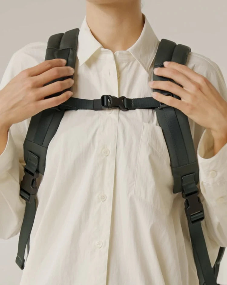 Antler - Discovery 60L Hybrid Duffle Backpack in Black