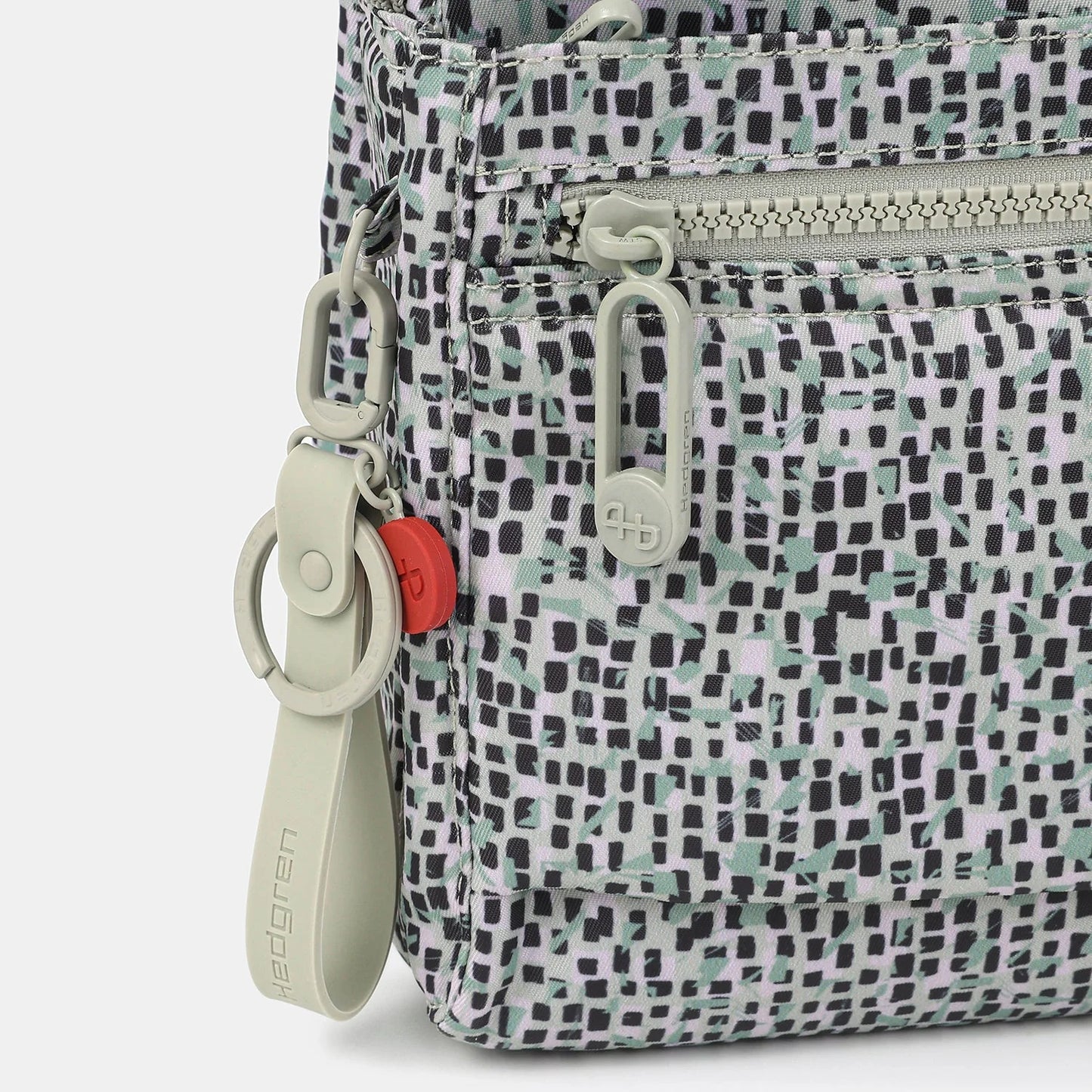 Hedgren EYE M NEO HICN176 - Print SS26 - Rainbow Bags