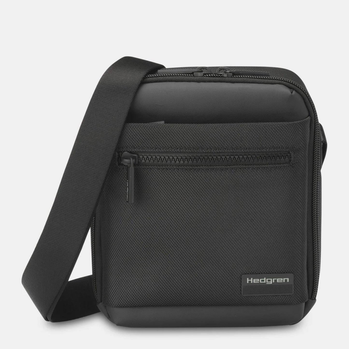 Hedgren APP Men's Vertical Crossbody 7" Tablet Pouch with RFID