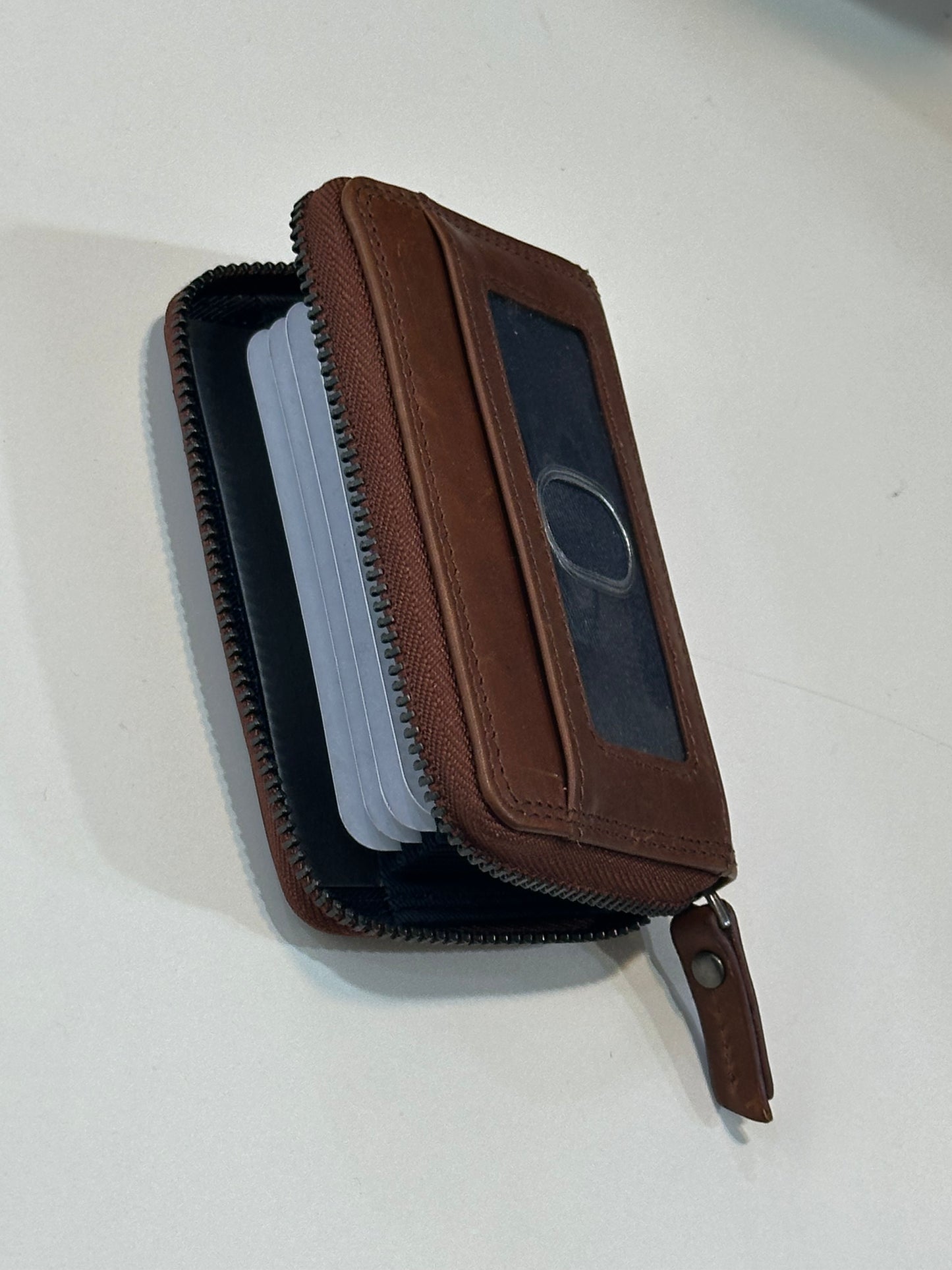 Modapelle 皮革 RFID 卡钱包