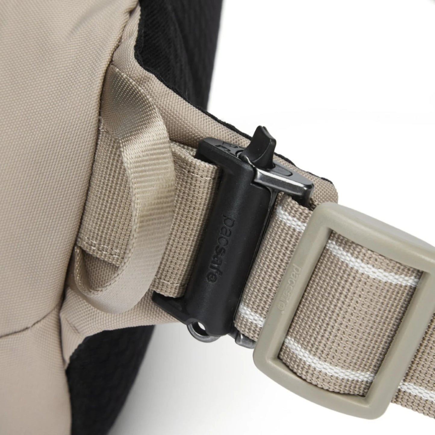 حزمة الورك Pacsafe Metrosafe LS120 Econyl المضادة للسرقة