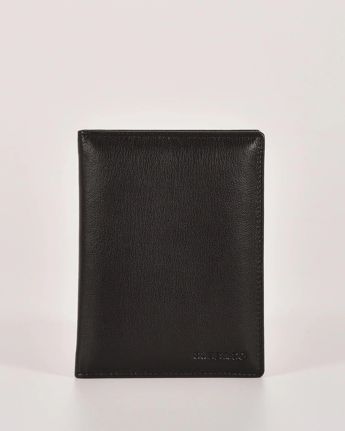 Gebee - Davey Leather RFID Passport Card Holder