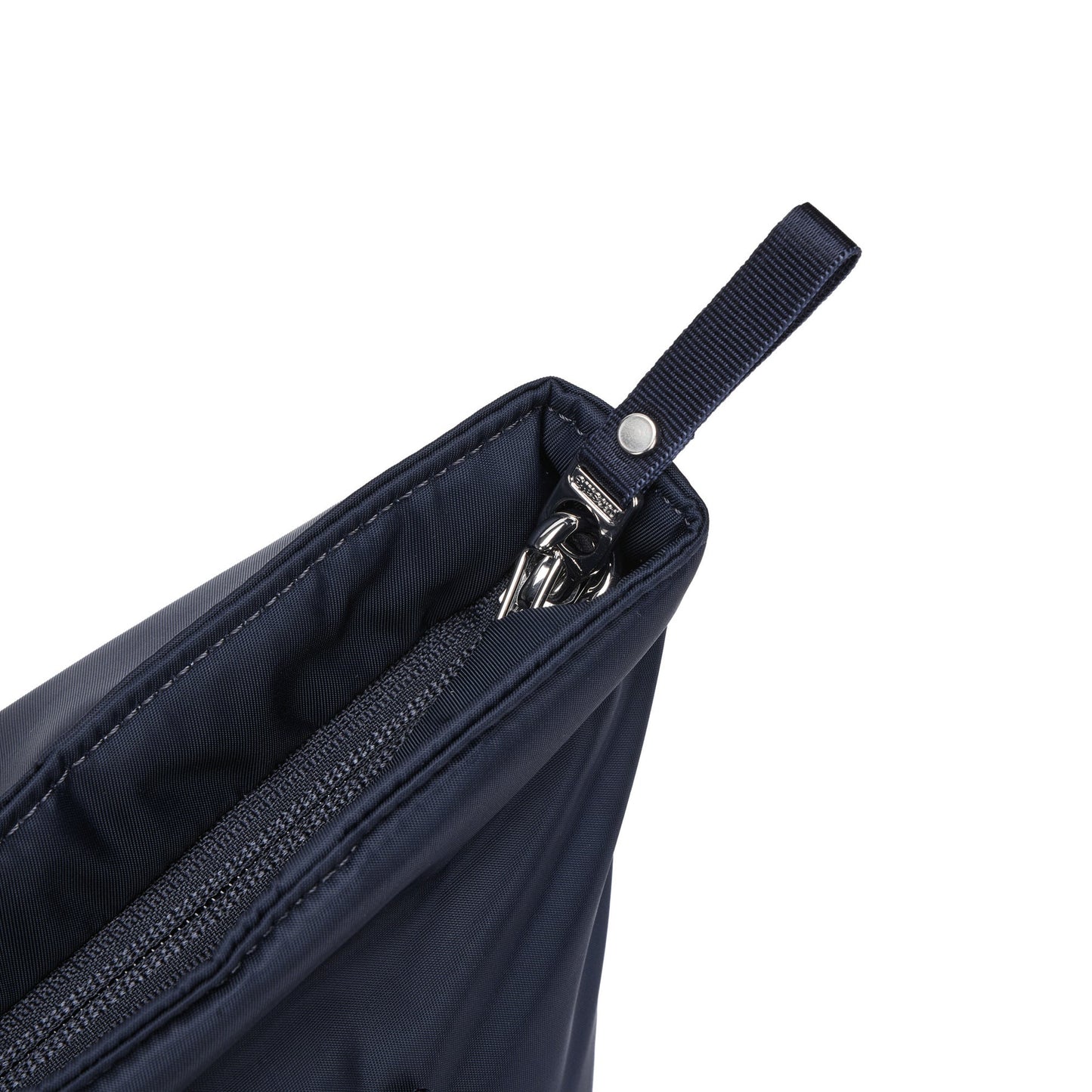 Pacsafe W Carryall Tote