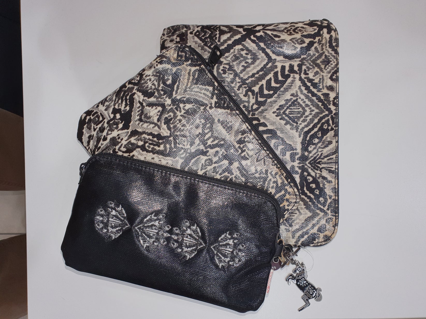 sakroots makeup bag