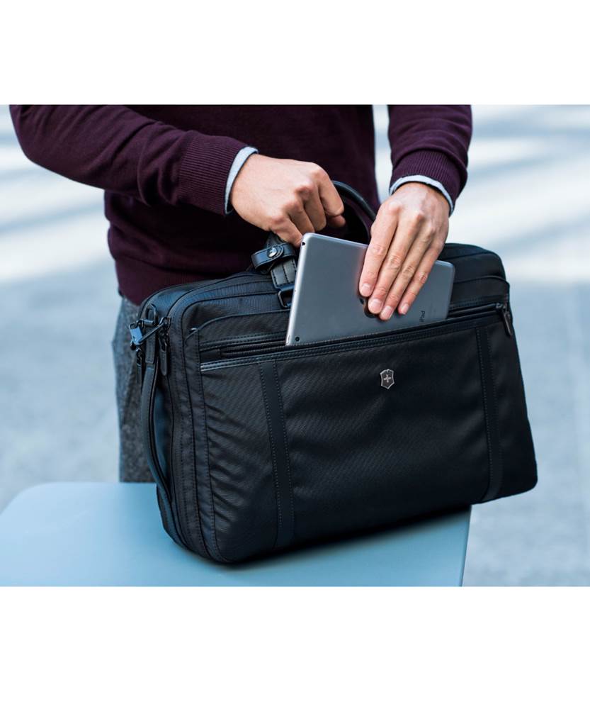 Victorinox Werks Pro 2.0 - 2-Way Carry 15" Laptop Brief / Backpack - Black