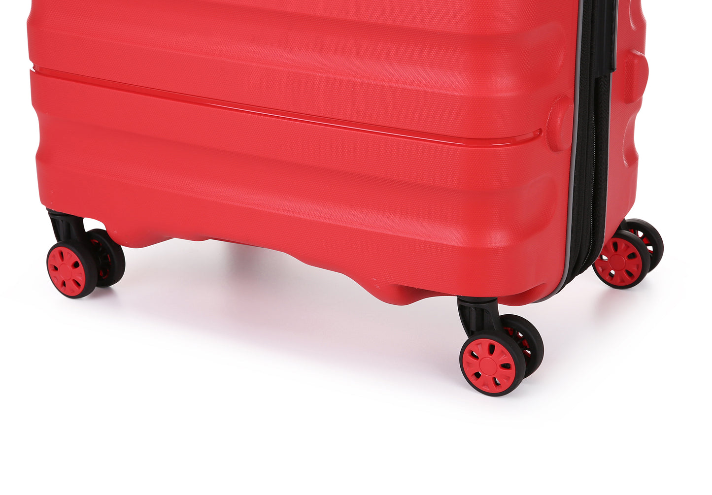 Antler – Lincoln Small 56cm Hardside 4 Wheel Suitcase – Red