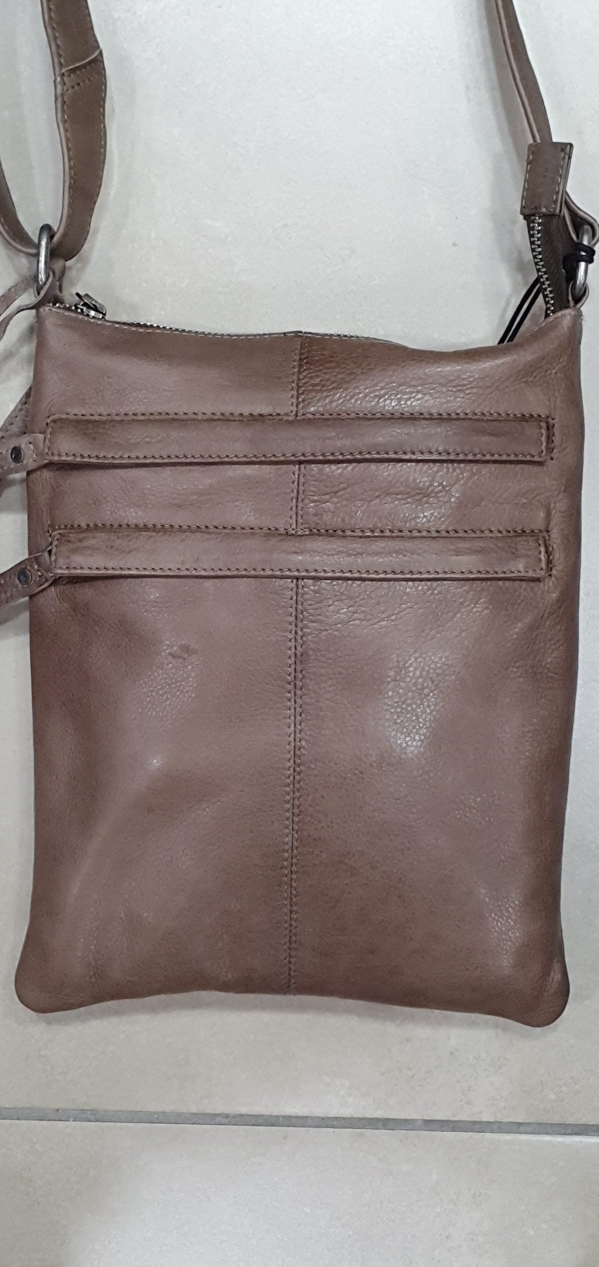 Rugged Hide - Wendy Cross Body Leather Bag - rainbowbags