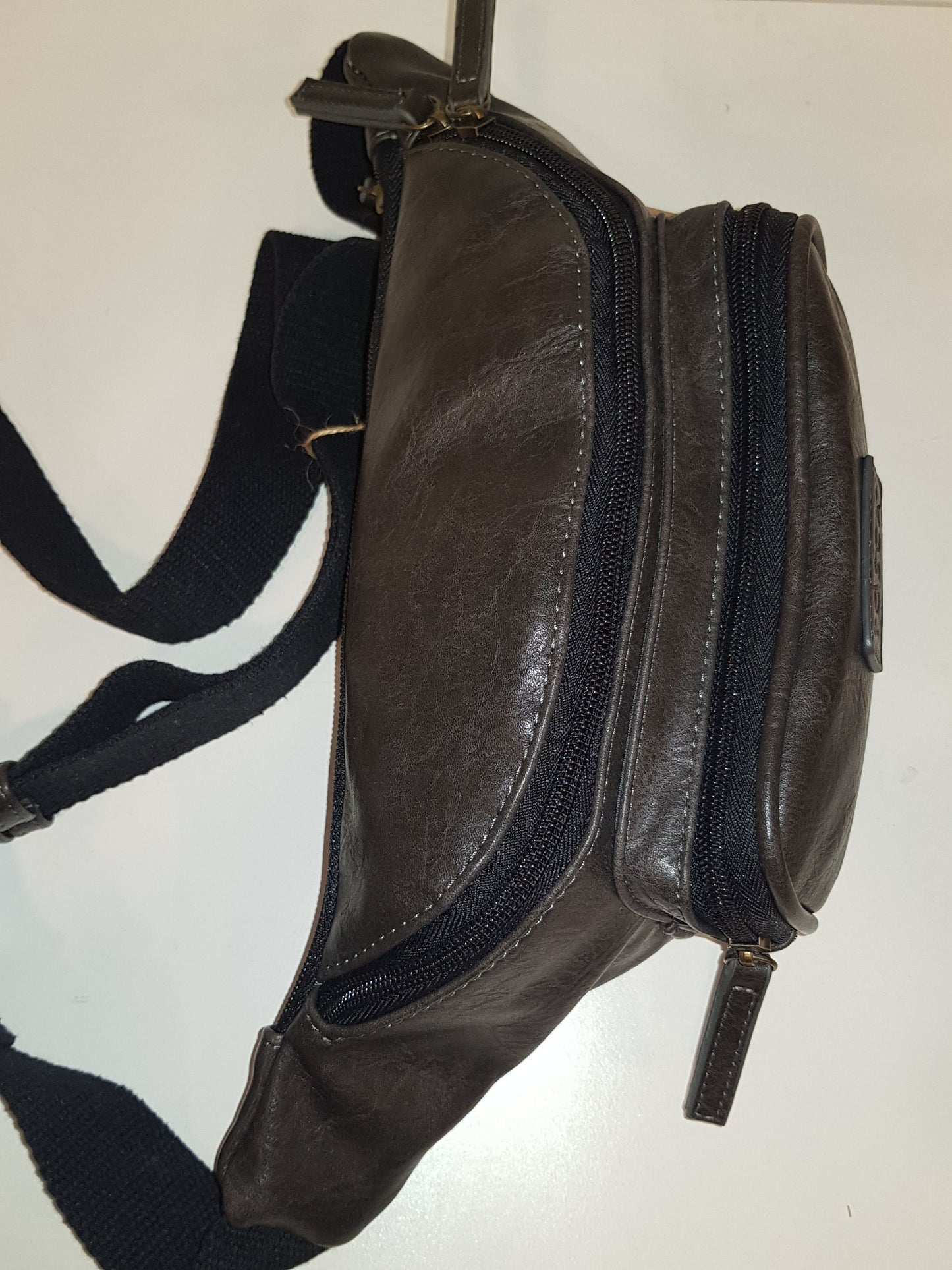 TOSCA Vegan Leather Waist Bag